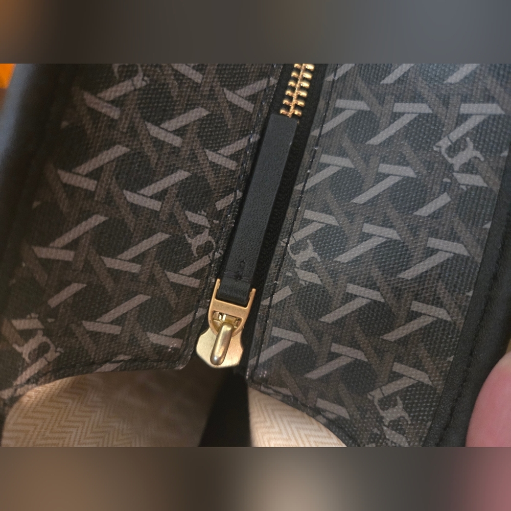 Black and Brown Tory Burch Tote Bag with Pouch - Picture 7 of 16